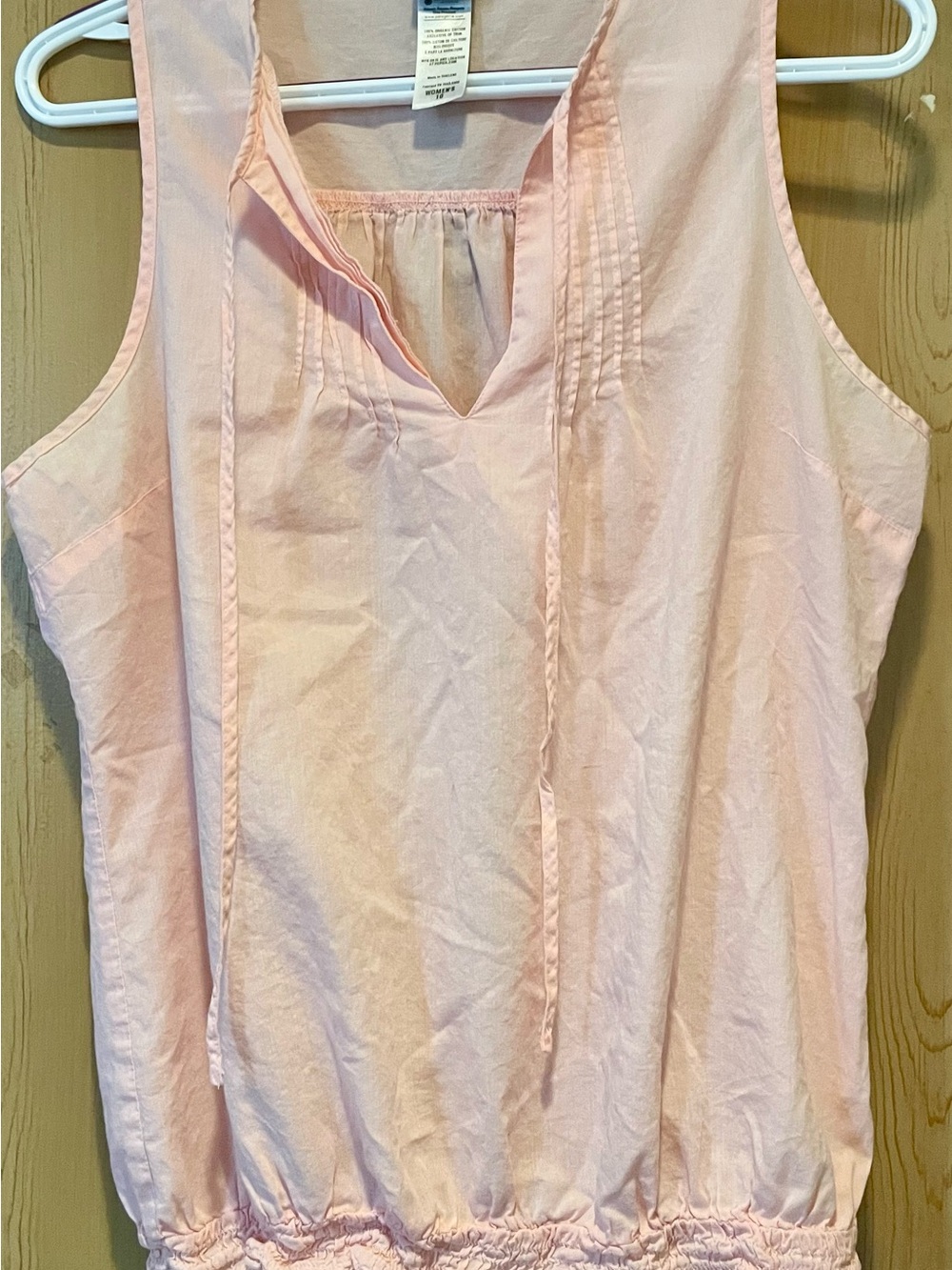 Patagonia Organic Cotton Pintuck Sleeveless Blouse Tank Top